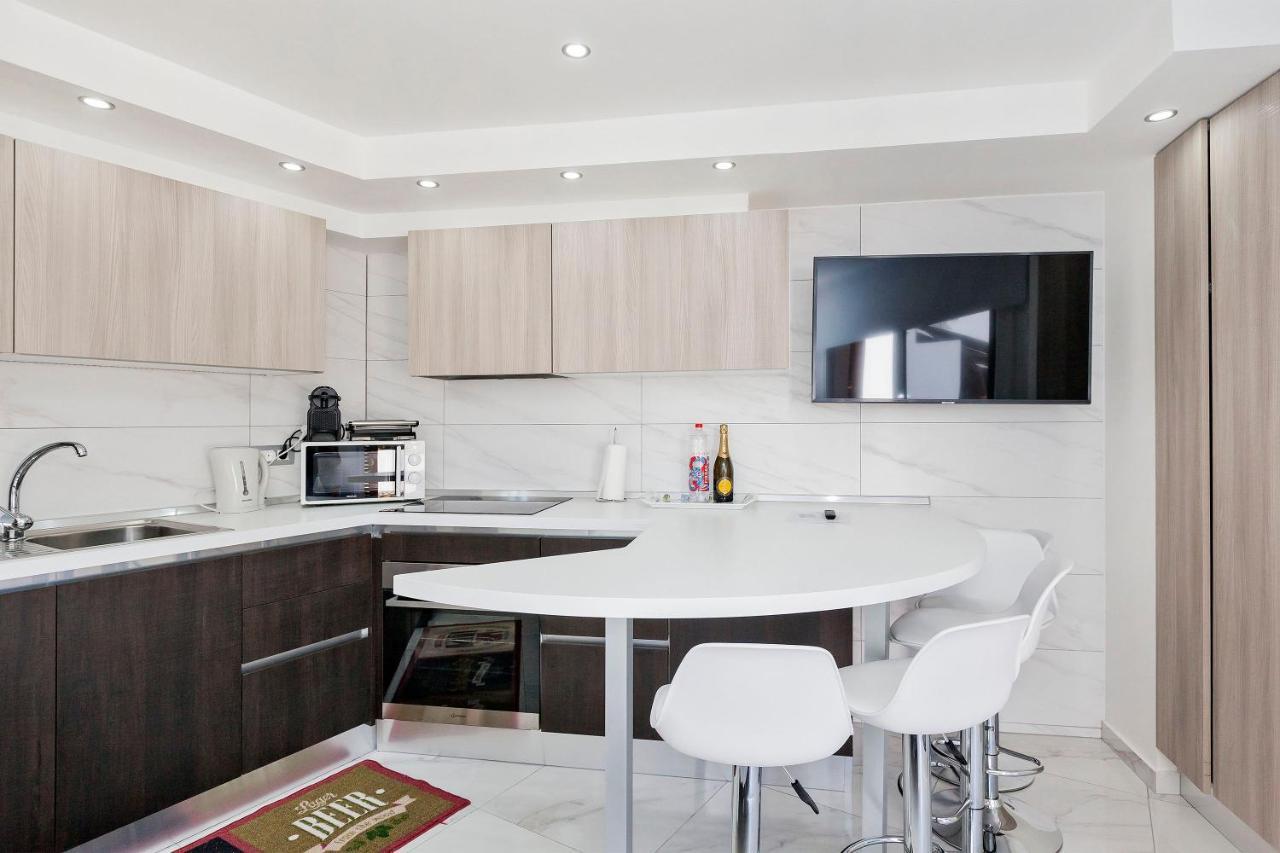 Apartamento Sara En Playa De Las Americas - Sara Vacation Арона Екстер'єр фото